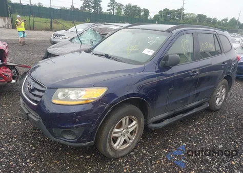 2010 Hyundai Santa Fe Gls z USA, uszkodzony, nr VIN 5NMSG3AB7AH392868